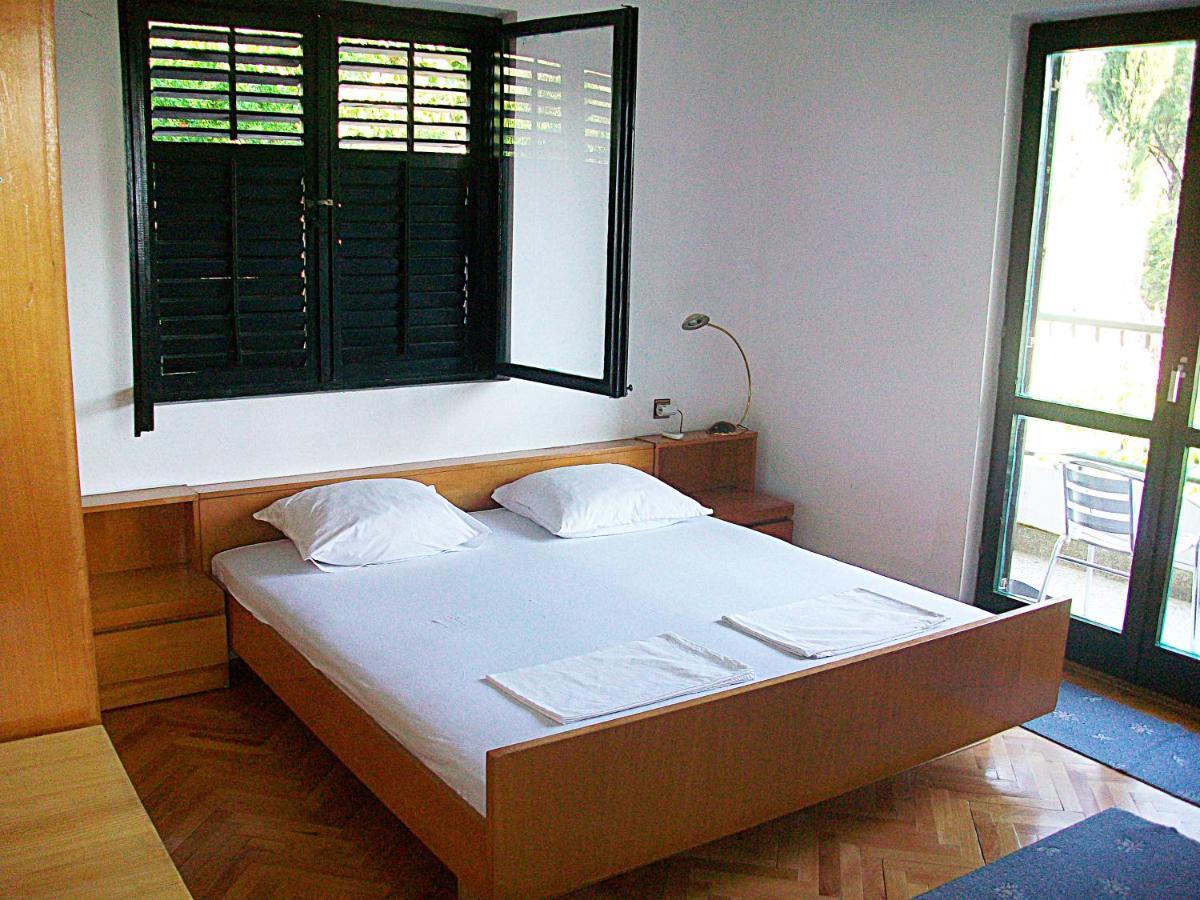 Hoxha Rooms Ulcinj Værelse billede