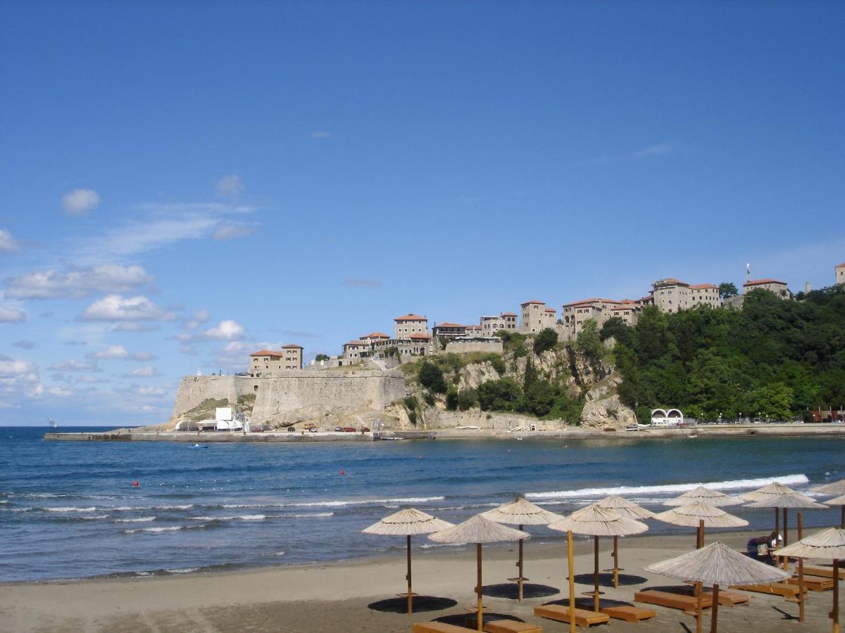 Hoxha Rooms Ulcinj Eksteriør billede