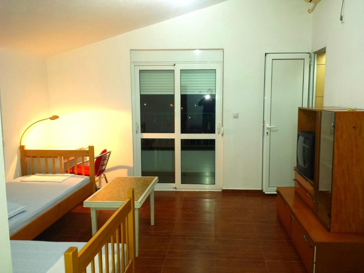 Hoxha Rooms Ulcinj Værelse billede