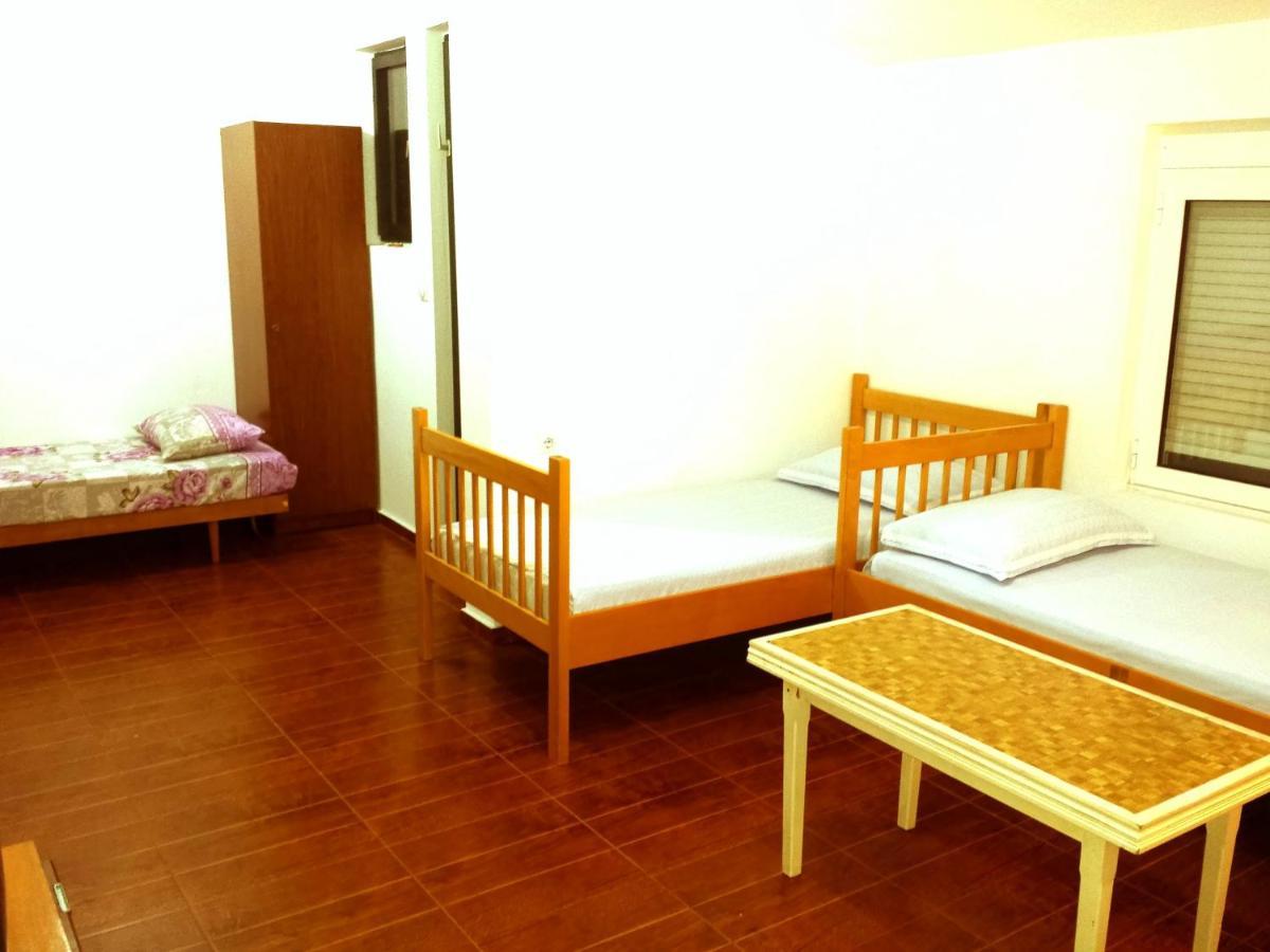 Hoxha Rooms Ulcinj Værelse billede